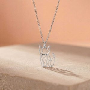 Alternative view of Sin Sia "Origami Fox" Kaelakee