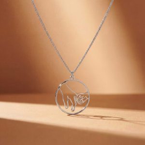 Alternative view of Sin Sia "EMA" kaelakee