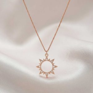 Sin Sia "Shiny Sun" kaelakee