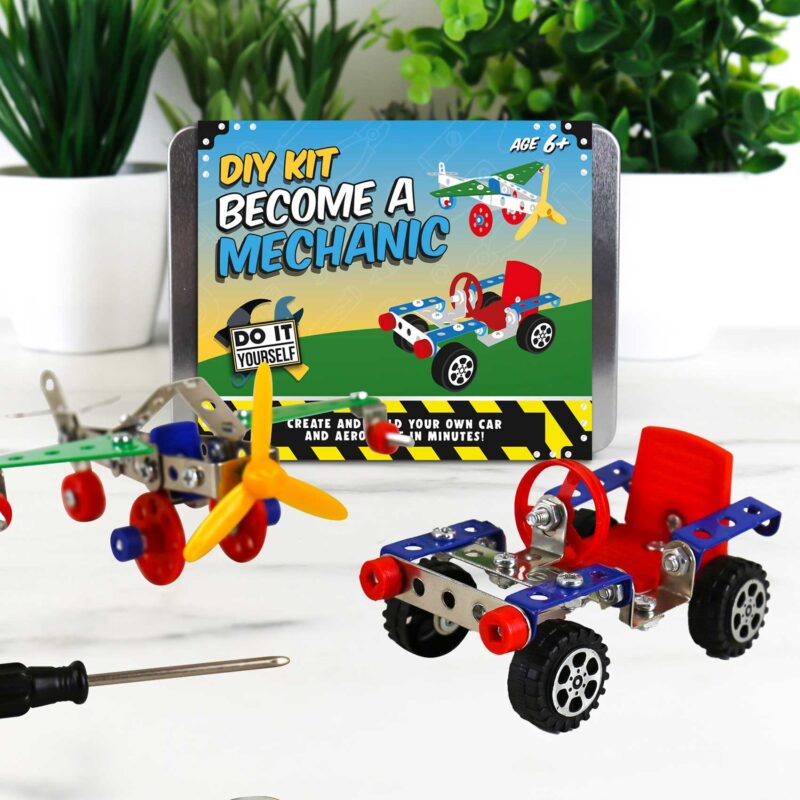 Gift Republic "DIY Mechanic Kit” mehaanikameister/tee-ise komplekt