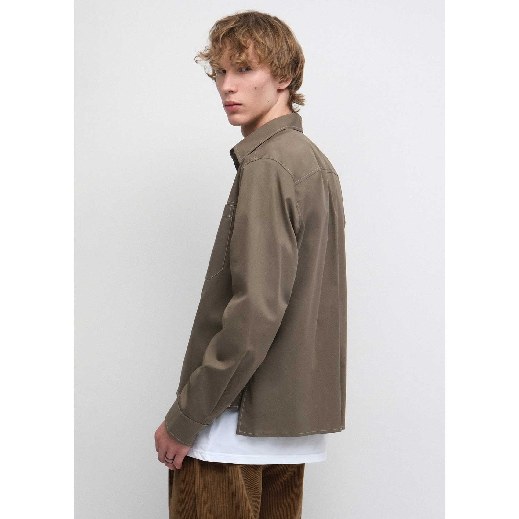 Hannes Rüütel "RUSCUS Beež" särk - Image 2