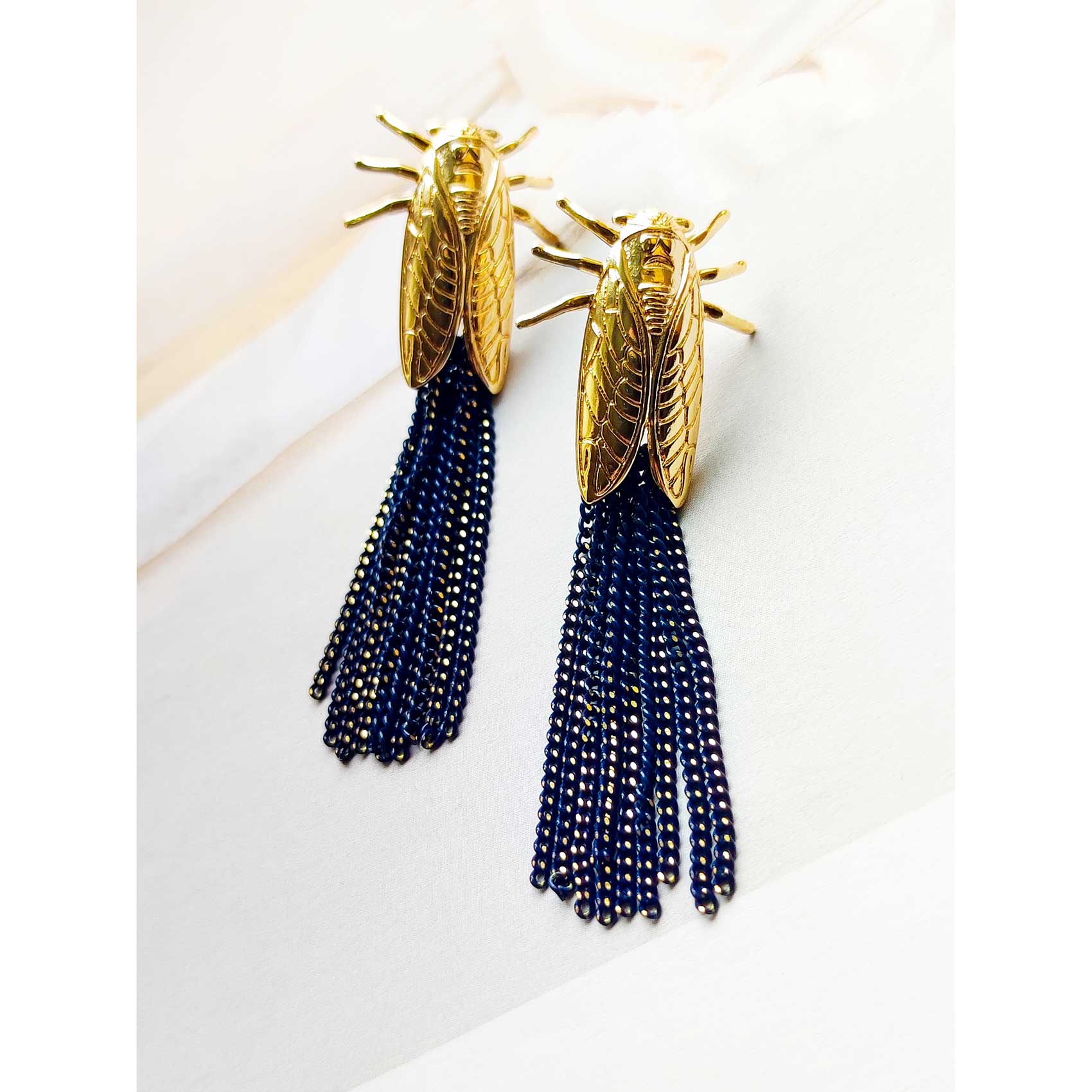 Kristi Liiva KL080 Tumesinised ketid kõrvarõngad