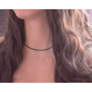 helge stuudio "Haldie Roheline Kvarts Choker-kee" kaelakee