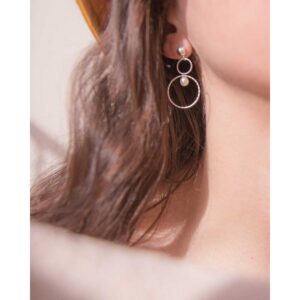 Alternative view of helge stuudio "Leili Pärl" kõrvarõngad