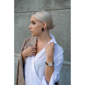 Raili Nõlvak Pikk Valge pluus