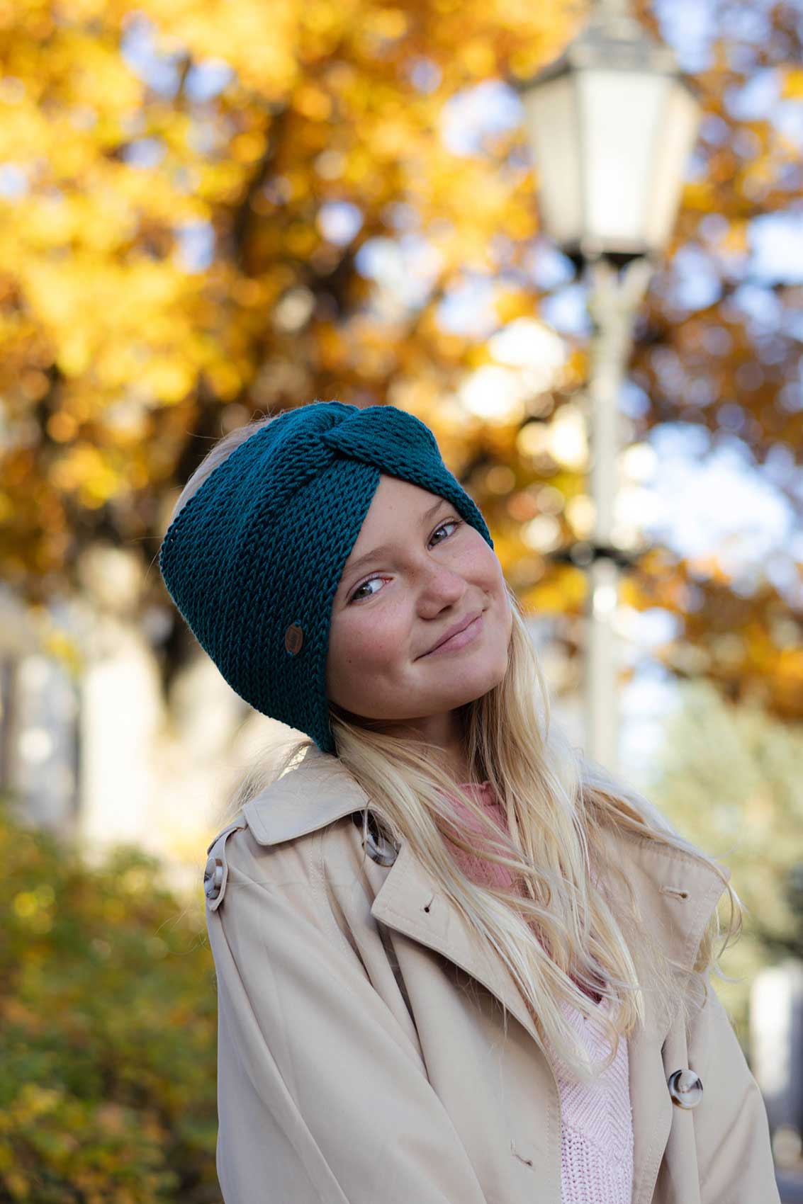 BehMo "Petrooleum" Meriinovillane peapael - Image 4