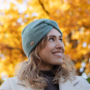 Alternative view of BehMo "Pistaatsia" Meriinovillane peapael