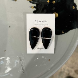 Epokuur "Mustad/Kuldsed tilgad" kõrvarõngad