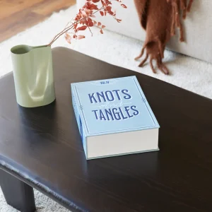 Alternative view of balvi "Knots and Tangles" hoiukarp
