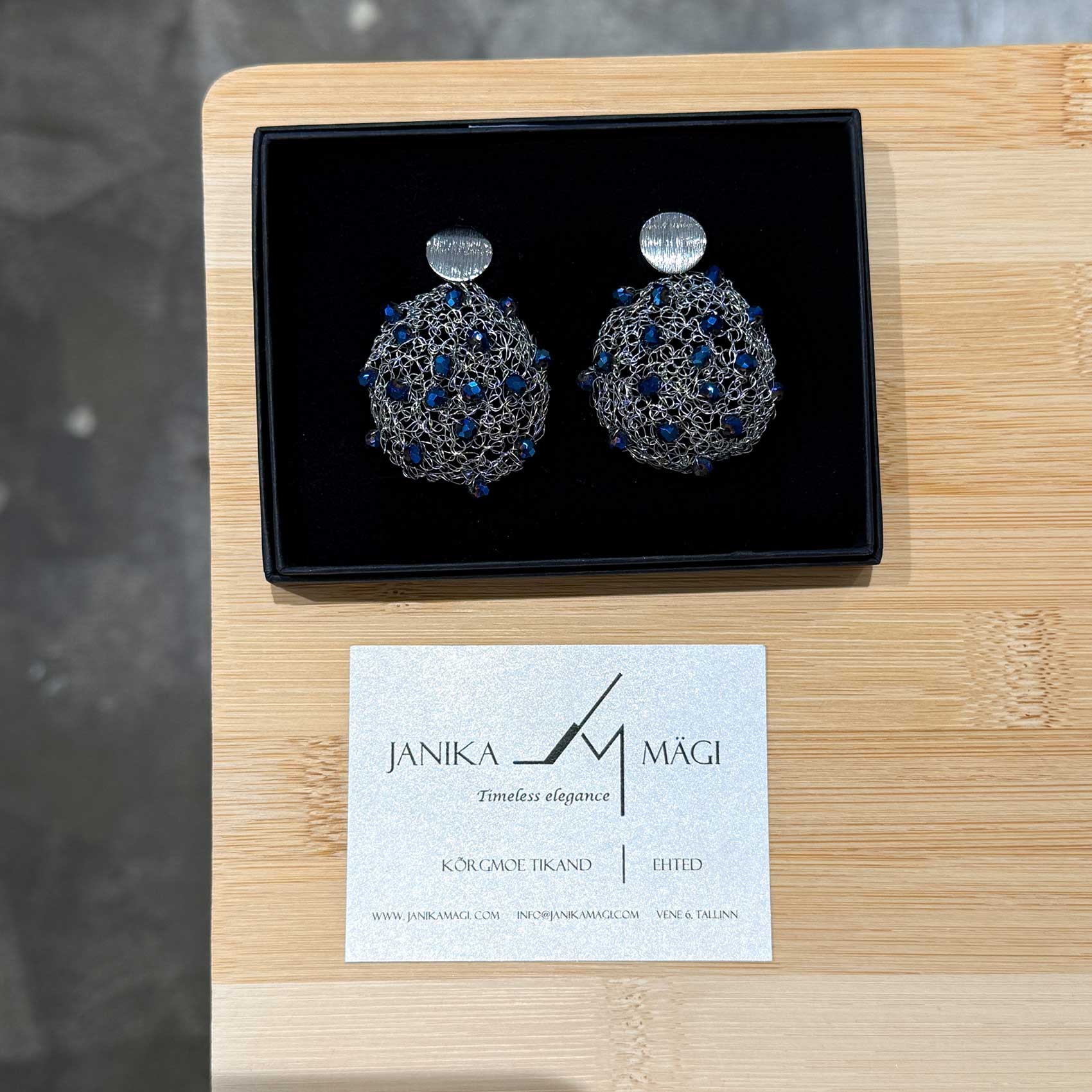 Janika Mägi "Pesa JM26060825" kõrvarõngad