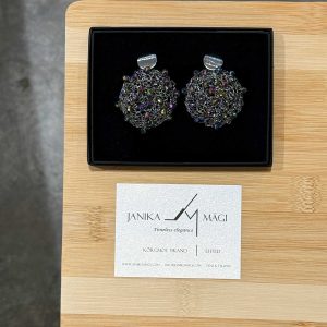 Janika Mägi "Pesa JM26060827" kõrvarõngad