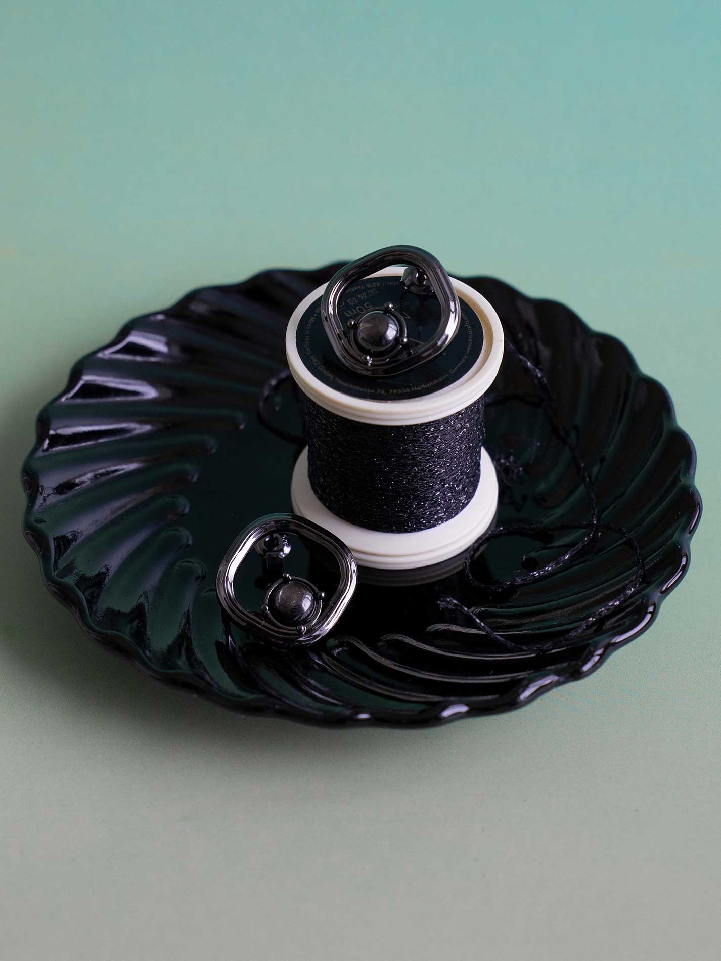 NRTN "POLAR CHROME BLACK VERMEIL" kõrvarõngad - Pilt 3