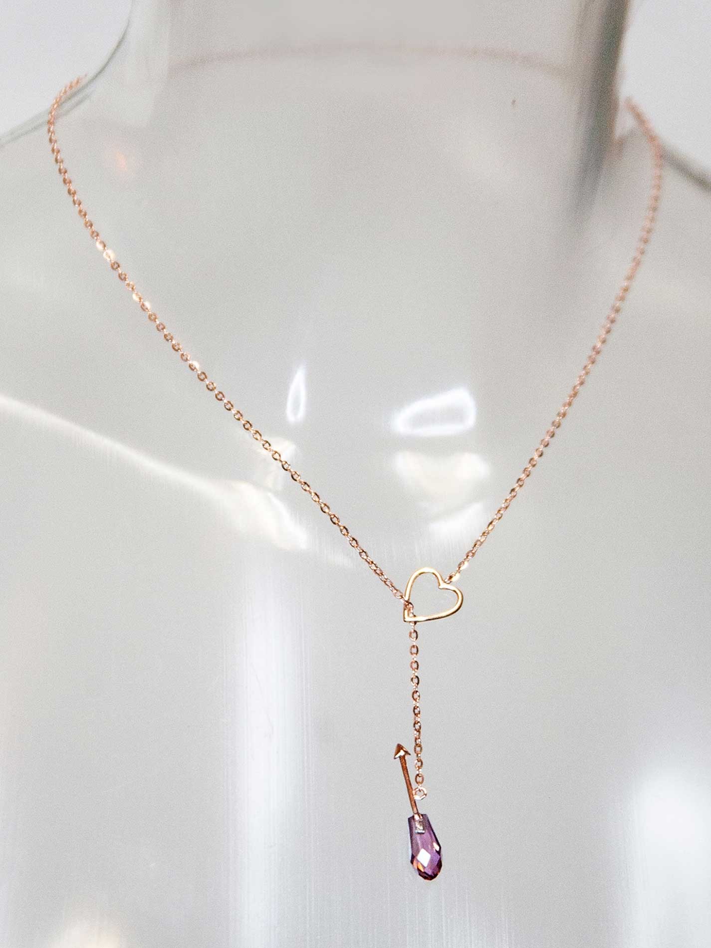 Tanel Veenre "Pink Crystal Heart & Arrow hõbedast" kaelakee - Pilt 2