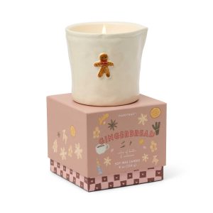 Paddywax "Gingerbread Embossed Ceramic Candle - Gingerbread" lõhnaküünal