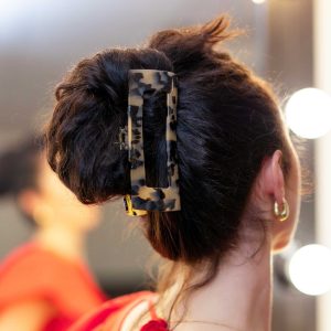 Alternative view of sofi "Claw Clip XL leopard" juukseklamber